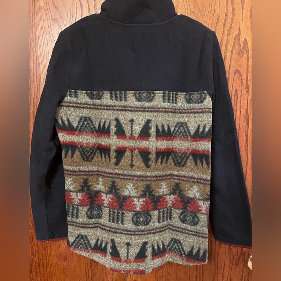 Entro Navy and Aztec Patterned Sweater - Picture 2 of 3